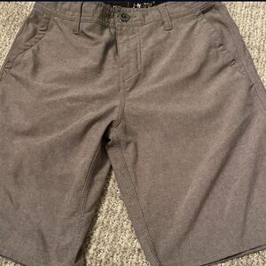 Men’s O’Neil shorts 
Size 25